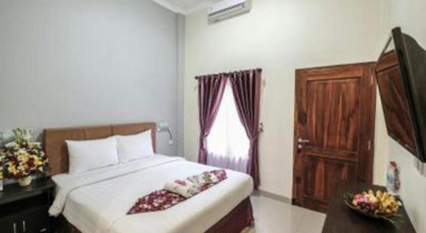 Malioboro Garden Hotel Yogyakarta Exterior foto
